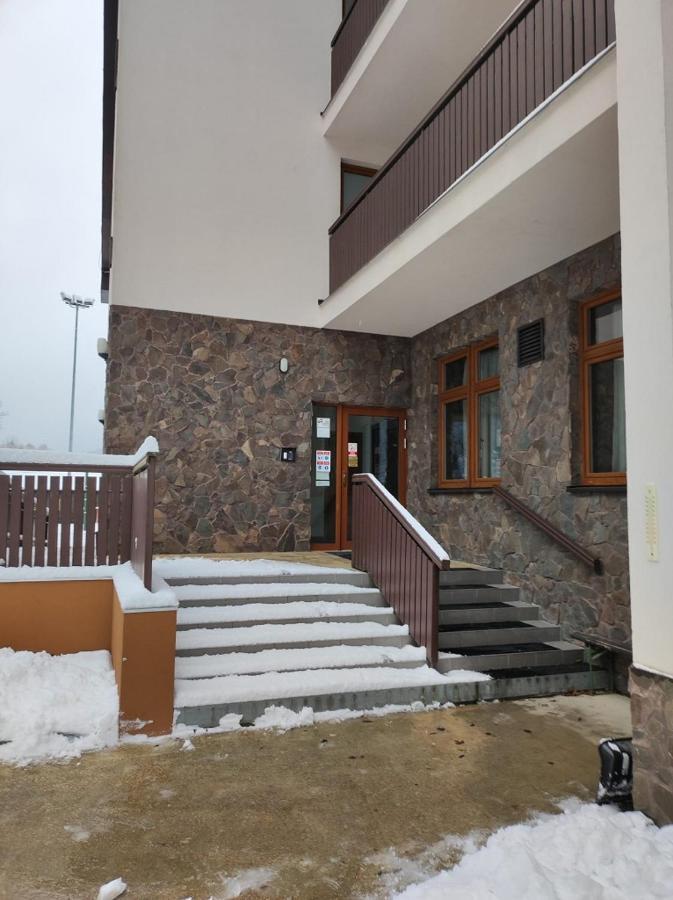 Ski Apartman Sajmon So Saunou Apartment Makov Exterior photo